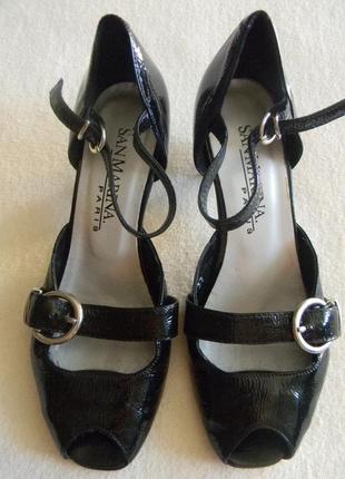 Женские кожаные босоножки sanmarina р.37 дл.ст:23,5см