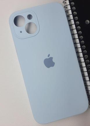 Силіконовий чохол блакитний закритий низ захист камери для apple iphone 13 / силікон кейс накладка на айфон 13