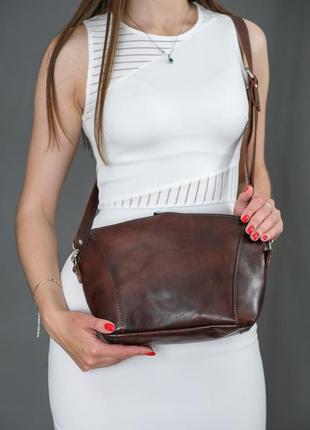 Жіноча шкіряна сумка майя, натуральна шкіра італійський краст, колір коричневий, відтінок вишня