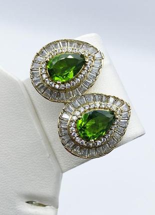 Сережки срібні зі смарагдом альпінітом та кубічним цирконієм "роксолана" 10,46 г