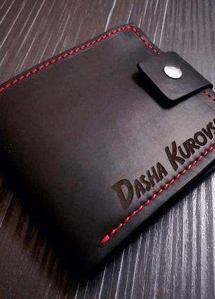 Кожаный кошелек classic blackred оригинальный подарок ручной работы (лазерная гравировка)2 фото