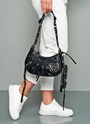 Женская сумка balenciaga 10270 кросс-боди черная8 фото