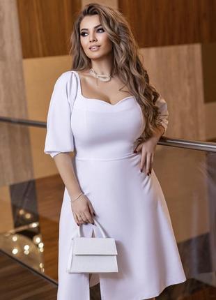 Белое платье с корсетной спиной plus size