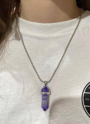 Натуральный камень фиолетовый агат с прожилками кулон в виде кристалла шестигранника - подарок парню девушке5 фото