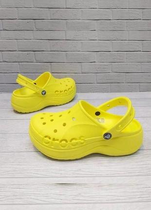 Крокс баябэнд платформа желтые или лимони crocs bayaband platform lemon