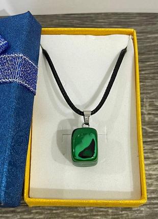 Натуральный камень малахит - кулон талисман в форме "мини блок" - оригинальный подарок парню, девушке8 фото
