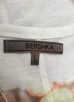 297.комфортная удлиненная майка испанского молодежного бренда bershka.6 фото