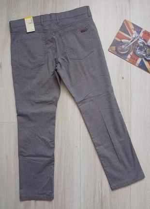 Брюки мужские прямого кроя чинос р. 50 regular