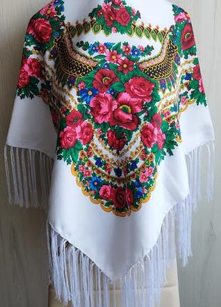 Розкішна українська народна хустка, хустина з бахромою і квітами, украинский платок