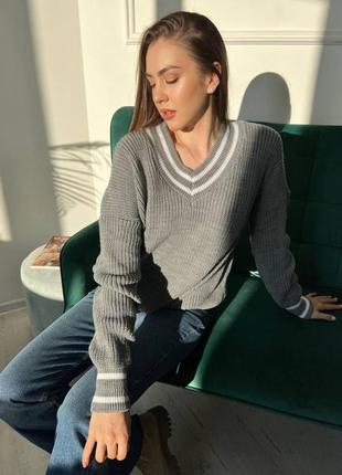 Теплий жіночий светр акрил + вовна