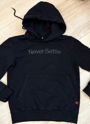 I+ never settle чорний худі xs2 фото