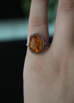 Серебро 925 крупный медовый янтарь кольцо перстень3 фото