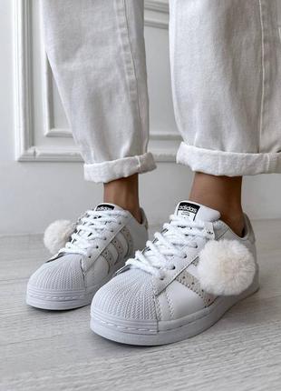 Кроссовки adidas superstar с бомбоном1 фото