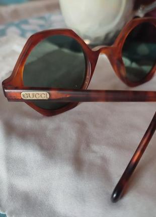 Сонцезахисні окуляри від бренду gucci. орігінал.3 фото