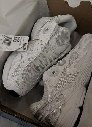 Кроссовки adidas astir white