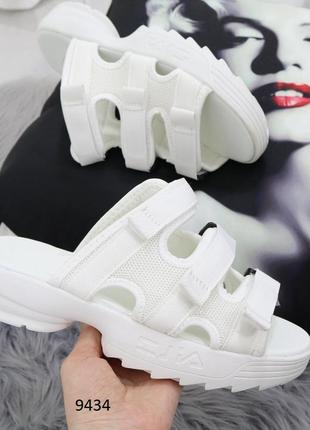 Шльопанці жіночі