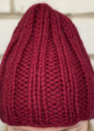 Вязаная зимняя шапка бини ручной работы тепла крупной вязки (в наличии)5 фото