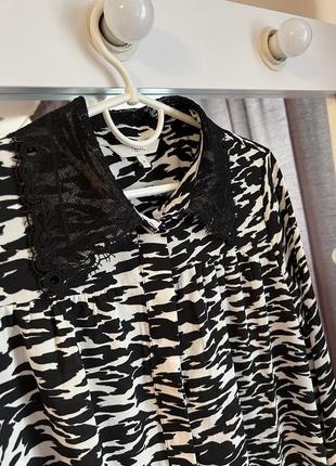 Шикарная принтованная блузка с модным кружным воротничком от бренда 🏷next4 фото