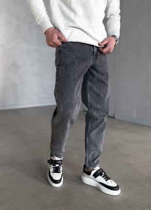Стильные мужские джинсы