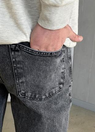 Стильные мужские джинсы