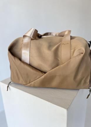 Спортивна жіноча сумка на 4 відділення "конверт" для залу та подорожей, компактний розмір 41x23x23 см, біж з гірчицею