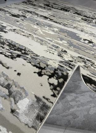 Сучасний та якісний килим "diamont"5 фото