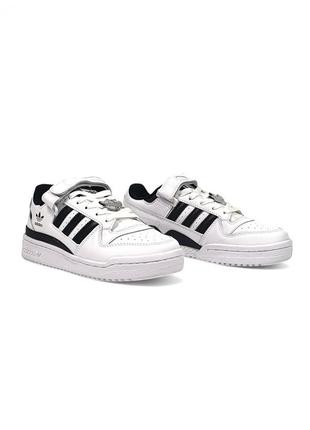 Шкіряні кросівки adidas forum low white black logo3 фото