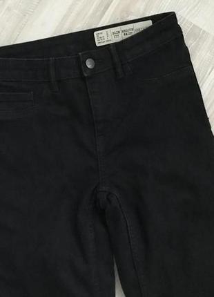 Базові жіночі чорні джинси esmara slim fit medium waist слім середня посадка3 фото