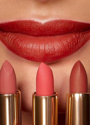 Holiday première lovely mini lipstick подарочный набор3 фото