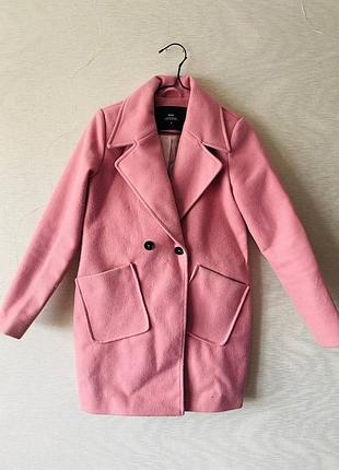 Пальто рожеве
