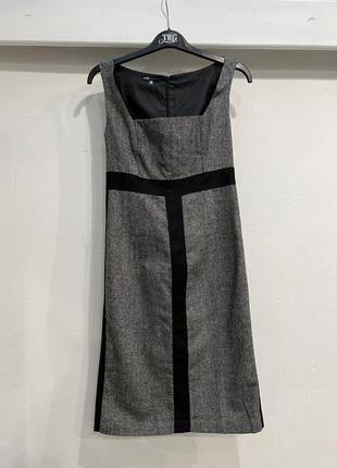 Сукня сіра ділова костюмка