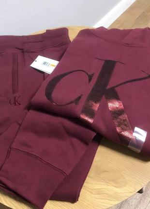 Костюм calvin klein2 фото