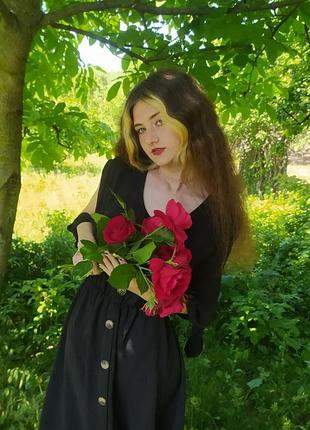 Літня сукня чорного кольору
