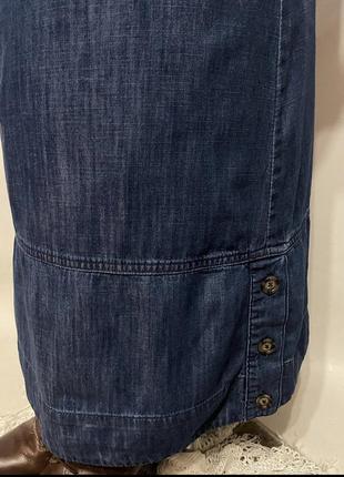 Цікава вінтажна довга джинсова спідниця максі  з зручними накладними кишеньками за ґудзиками по низу6 фото