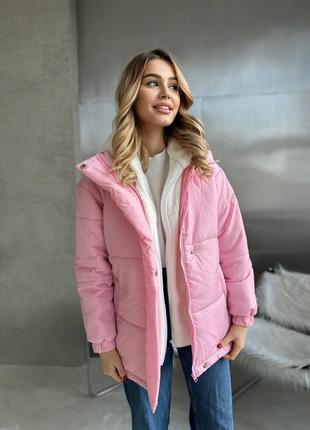 Куртка пуховик жіноча зимова оверсайз тепла з капішоном на блискавці з кишенями якісна стильна трендова молочна рожева7 фото