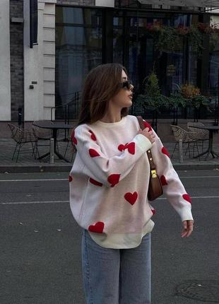 Стильный вязаный свитер оверсайз с сердечками2 фото