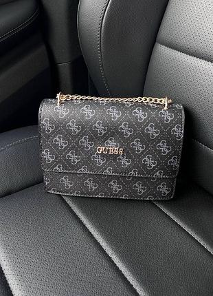 Guess navy 6