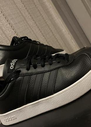 Adidas кеди, шкіряні, чорного кольору