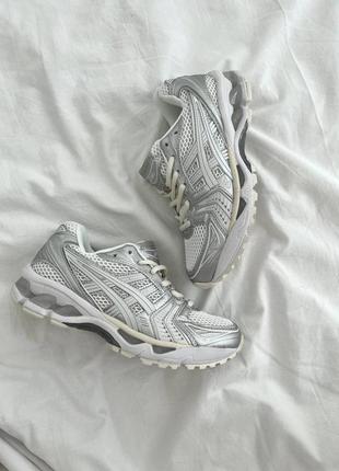 Женские кроссовки серебристые в стиле asics gel-kayano 14 silver4 фото