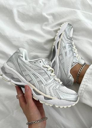 Женские кроссовки серебристые в стиле asics gel-kayano 14 silver