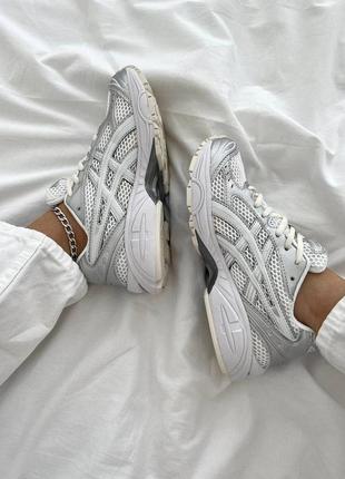 Женские кроссовки серебристые в стиле asics gel-kayano 14 silver9 фото