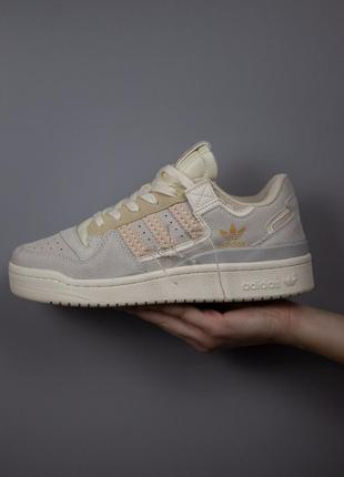 Женские кроссовки серые с бежевым в стиле free adidas forum 84 low “off white” grey beige2 фото