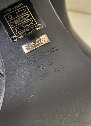 Кожаные ботильоны на блочном каблуке бренд arezzo