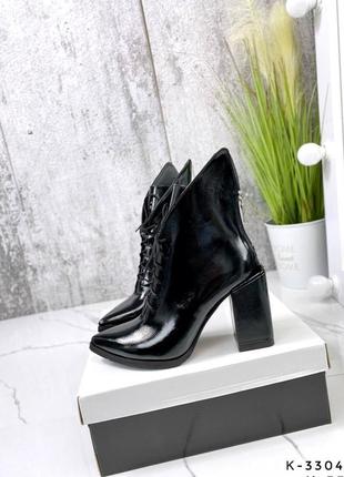 Натуральные кожаные лакированные черные демисезонные и зимние ботильоны – ботинки на каблуке4 фото