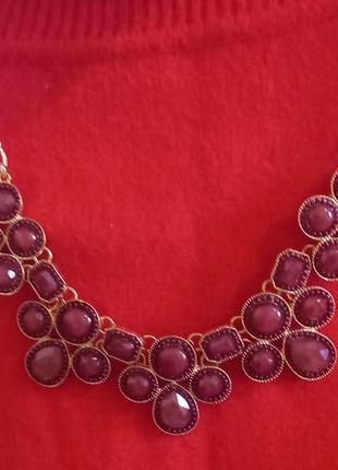 Красиве, вінтажне колье. американський вінтаж.