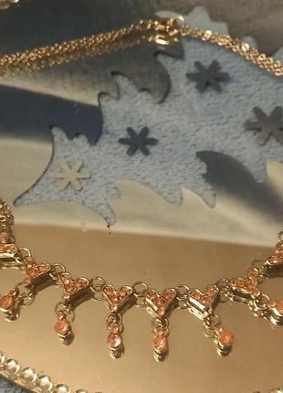 Колье - чокер із рожевими кристалами. європа.