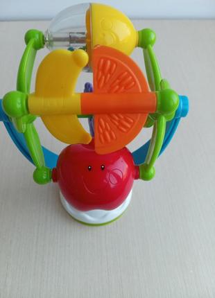 Игрушка -погремушка chicco на присоске2 фото