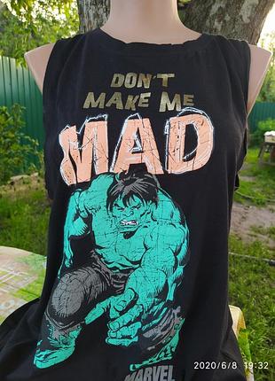 Прикольна футболка з принтом