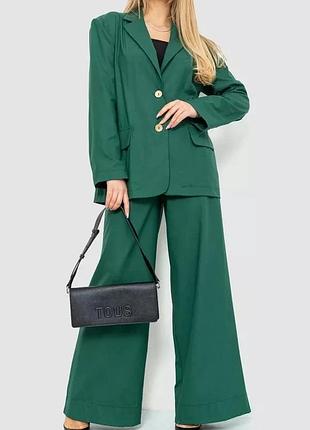 Костюм женский