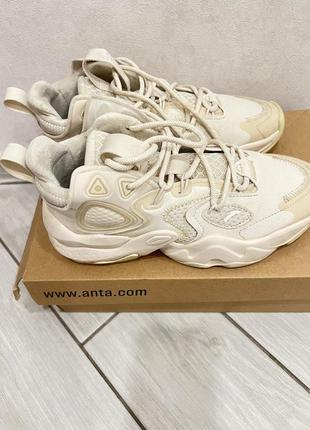 Утеплені кросівки anta1 фото